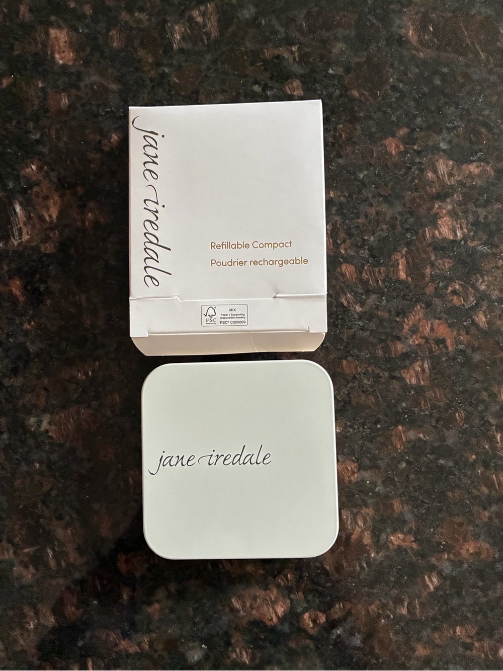 jane iredale Refillable Compact - White Cream